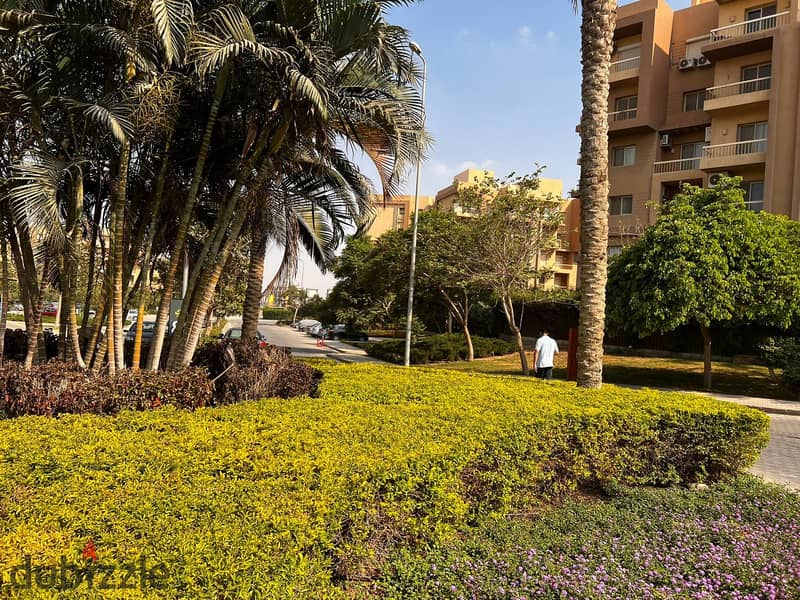 Apartment for sale in Ashgar City in October Gardens in installments over the longest repayment period without interest with a distinctive view of gre 35