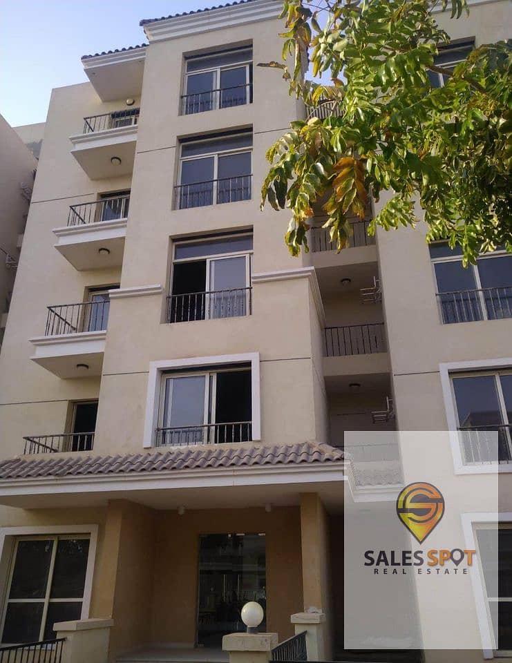 At the lowest price, a 112-square-meter apartment with a 5% down payment for sale in Sarai Compound, next to Madinaty and in front of Shorouk City 5