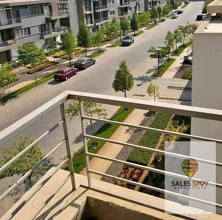 بفيو garden شقة للبيع بتقسيمة مميزة بالتجمع الاول كمبوند تاج سيتي taj city امام فندق كمبنسكي 9