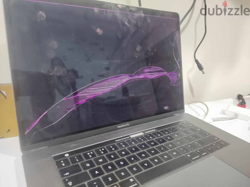 MacBook Pro 2016 (15 - inch) 6