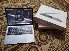 Apple Macbook Pro 2019 13-inch للبيع