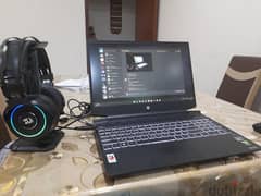 Gaming Laptop + free mouse