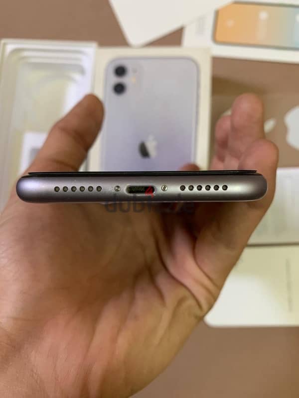 iPhone 11 64GB متفتحش 1