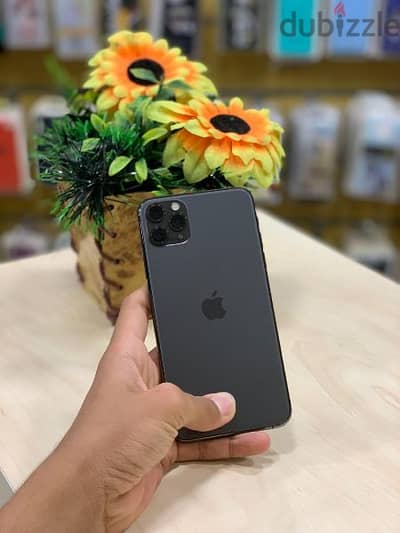 iphon 11 pro max za 256G b100% شريحتين اتصال