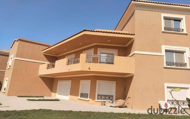 For sale, 1100 m villa, fully finished, with private swimming pool ((Resale)) 0