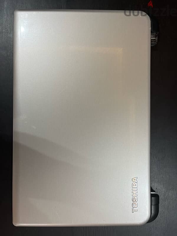 toshipa laptop 3