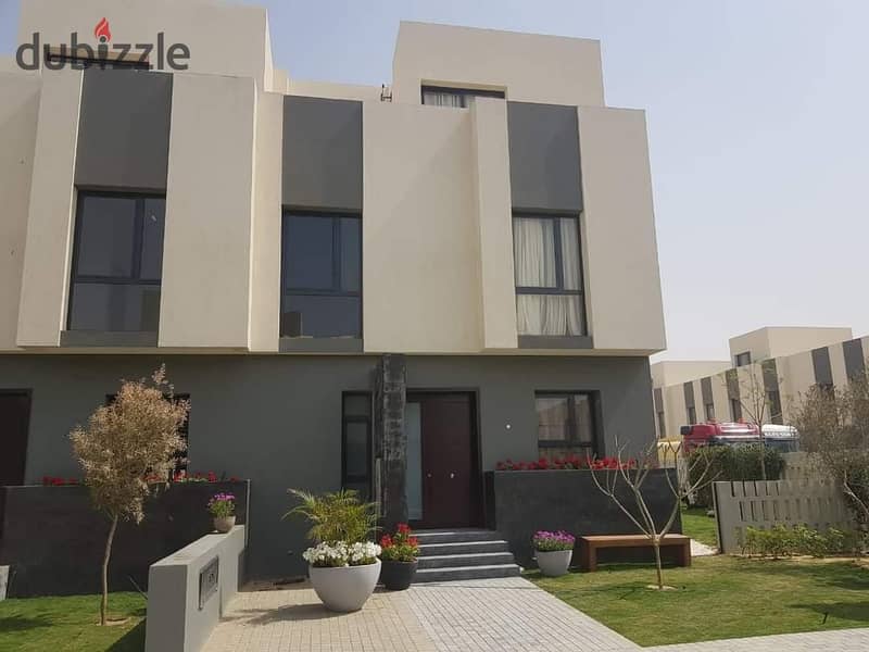 Without Down payment Villa for sale 240m in Burouj Compound next to the Shorouk Medical Center 6