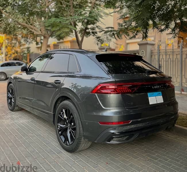 Audi Q8 SLine 2023 1