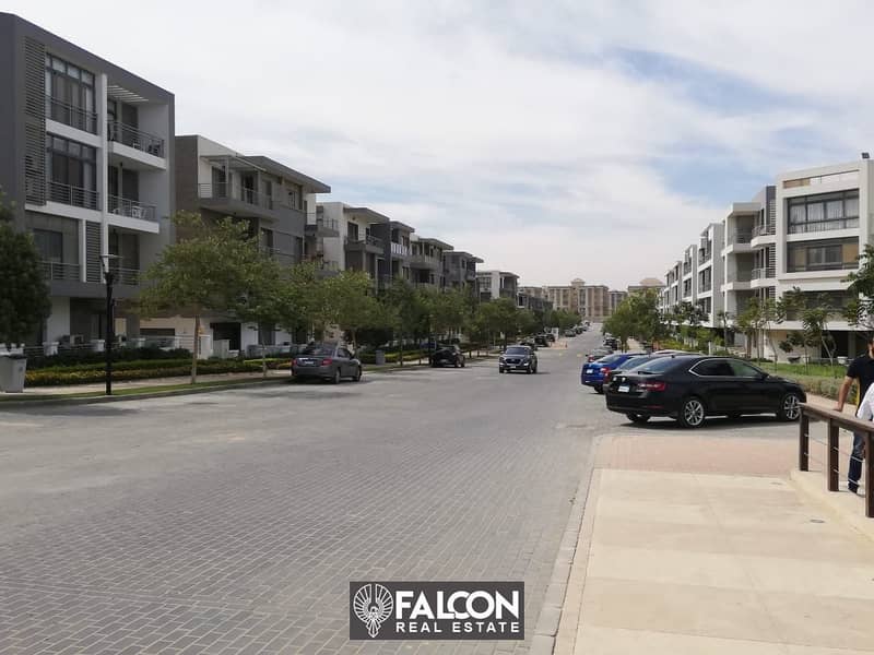 Apartment 170 m (3 rooms) for sale in installments 8