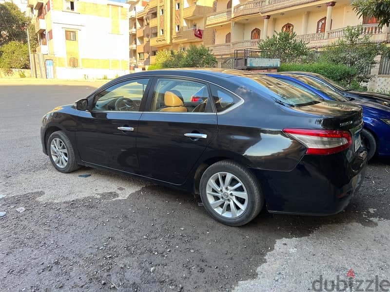 Nissan Sentra 2019 4