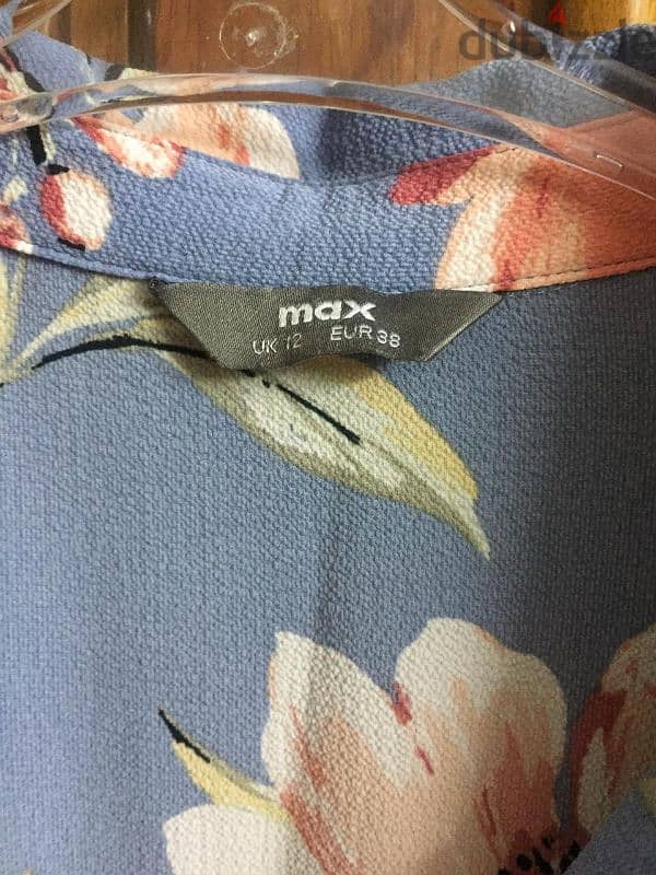 dress من max 1