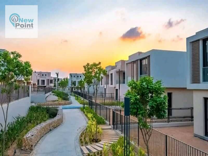 Fully finished stand-alone villa with only 5% down payment and installments over 10 years in Sodic East | New Heliopolis 8