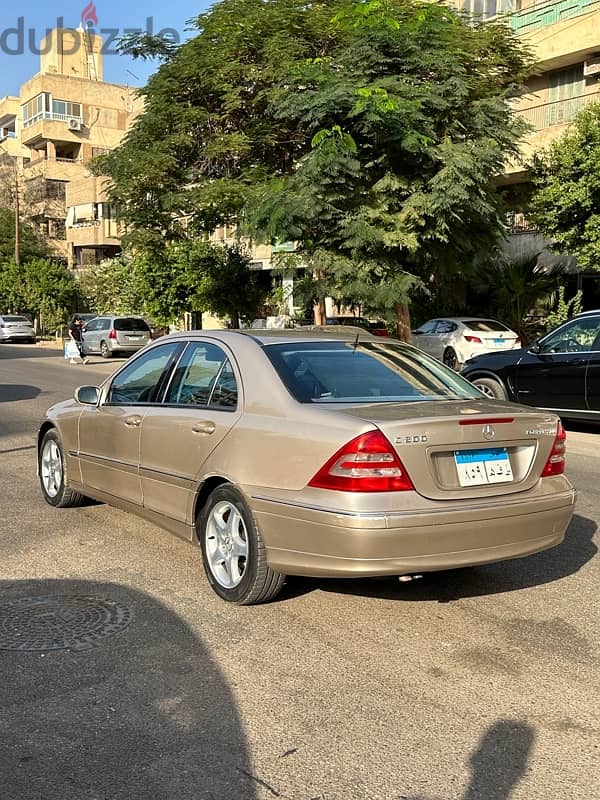 Mercedes-Benz C200 2002 1