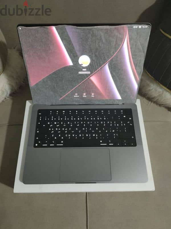 MacBook pro M1 pro 14 inch Open Box 1