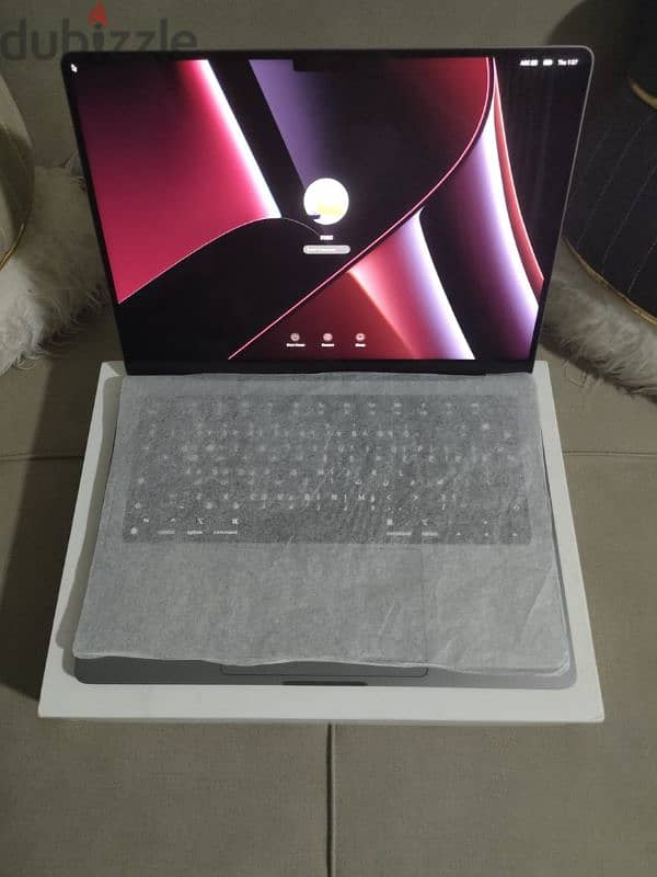 MacBook pro M1 pro 14 inch Open Box 2