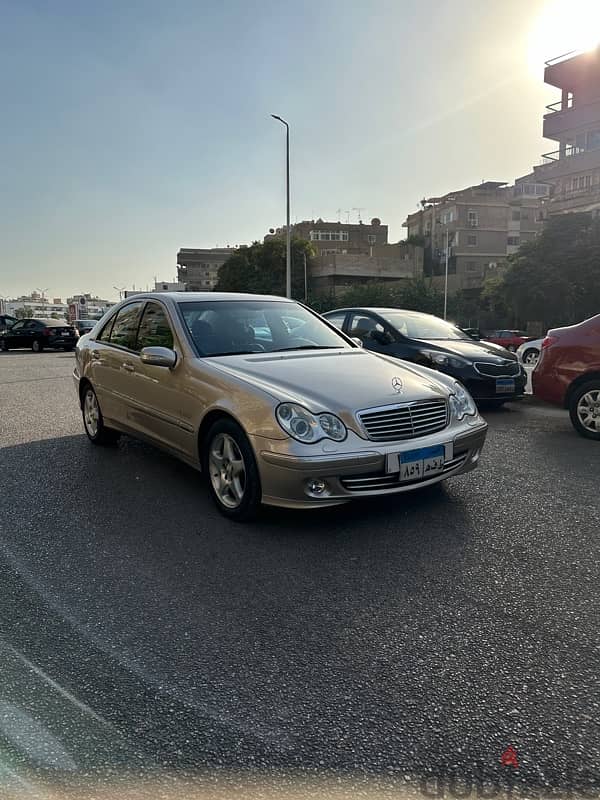 Mercedes-Benz C200 2002 18