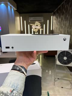 xbox sires s بضمان