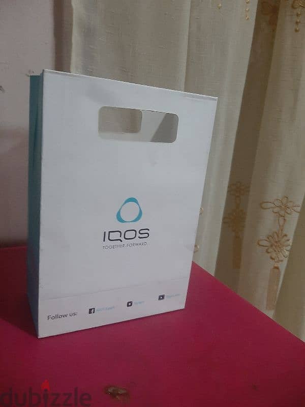 IQOS  TOGETHER. FORWARD. 4