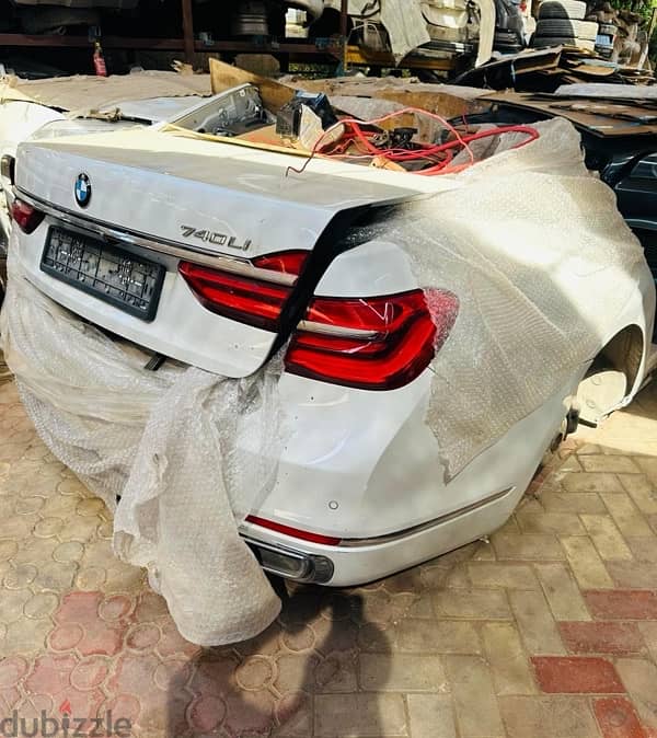 قطع غيار BMW استراد اصلي لجميع السيارات BMW 1