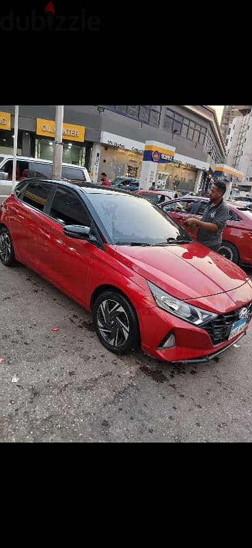 hyundai i20 للايجار 2