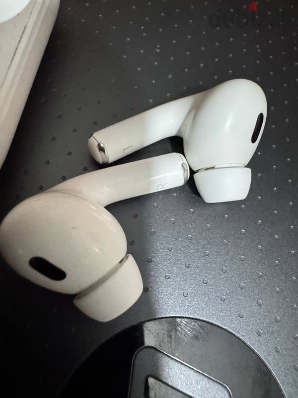 airpods pro 2 second generation 1