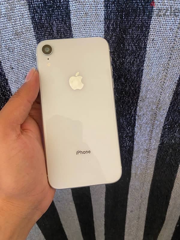 iphone xr  64 5