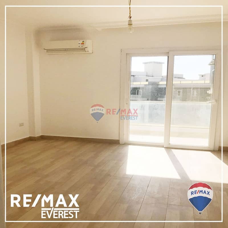 Penthouse For Rent At Zayed Dunes Compound - Sheikh Zayed 1