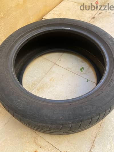 Bridgestone عجلة 215/50R17 تم تغيرها عشان مشيت ٥٠ ك فقط