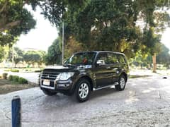 Mitsubishi Pajero 2022