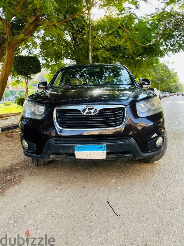 Hyundai Santa Fe 2010 1