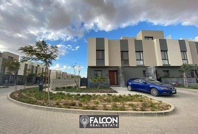 Villa with 3 master bedrooms for sale, ready for delivery, in Al Burouj Compound 4