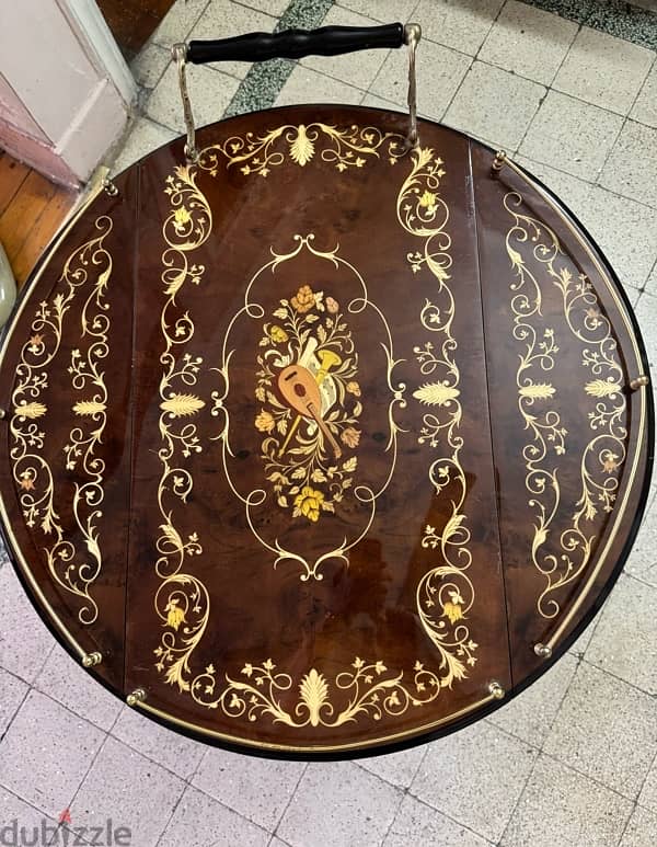 Tea Table never been used 4