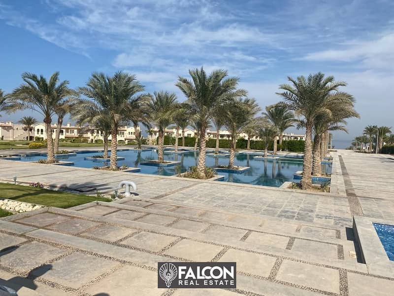 3-room chalet, immediate delivery and ready to move in, fully finished, with pool & sea  view , in a prime location in La Vista 6 - Sokhna  . 2