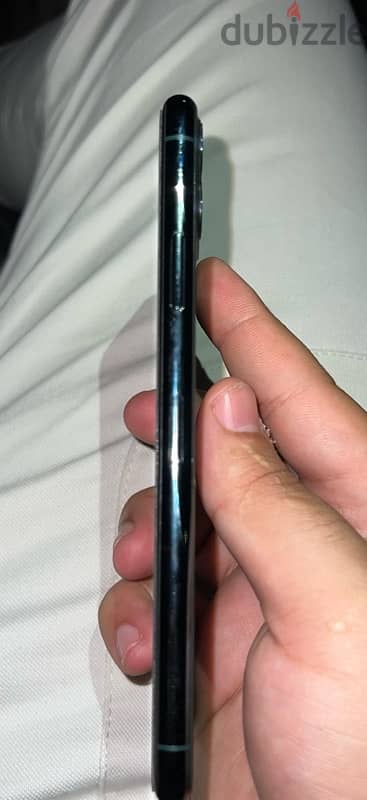 IPhone 11 Pro Max 265 GB SIM Locked ( At&T ) 1