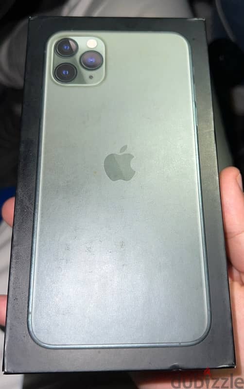 IPhone 11 Pro Max 265 GB SIM Locked ( At&T ) 4