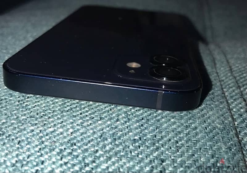 iphone 12 dark blue 2