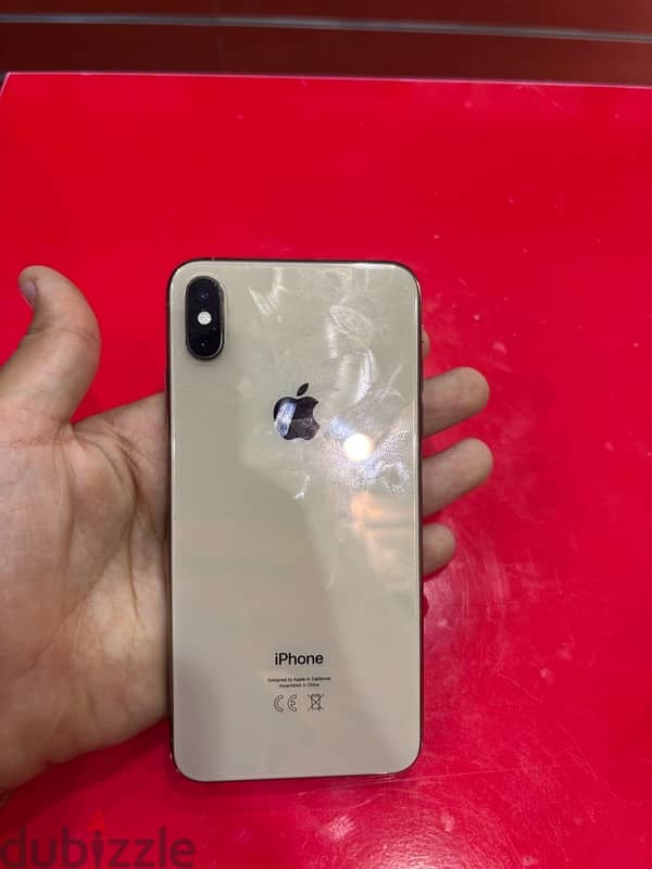 iPhone XS Max 1