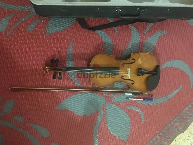 Shark violin 3