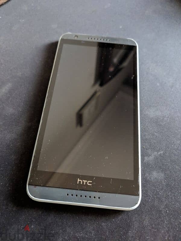 HTC Desire 820s dual sim 2