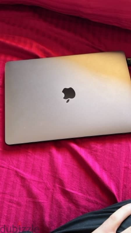 macbook pro 2018 0