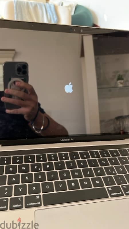 macbook pro 2018 2