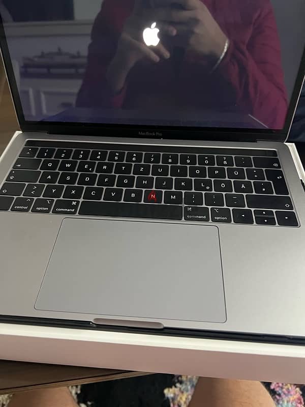 macbook pro 2018 6