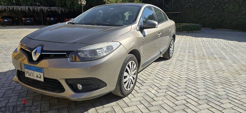 Renault Fluence 2016 24,000 km as new 4