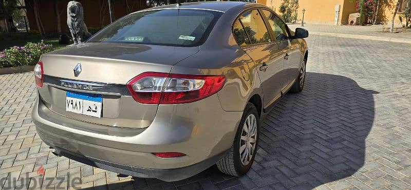 Renault Fluence 2016 24,000 km as new 5