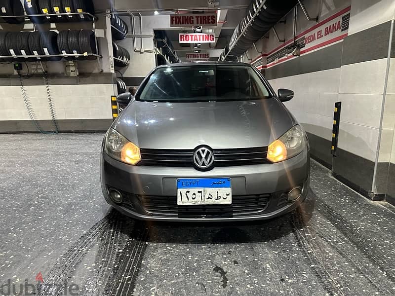 Volkswagen Golf 2012 5