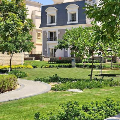 فيلا للبيع 135م فى ماونتن فيو اكتوبر بمقدم 780الف قسط 7 سنين Mountain view kingsway