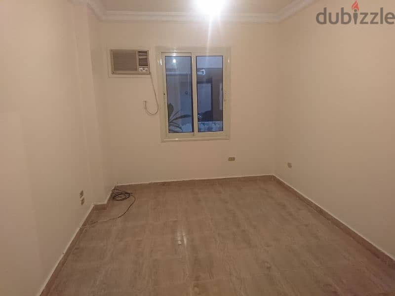 شقة في فيللا للايجار بالقرب من كايرو فستيفال Apartment  in a villa t 5