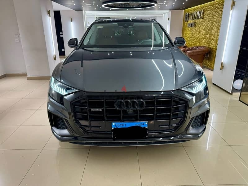 Audi Q8 sline  2021 1