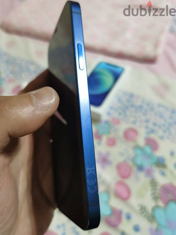 iphone 12 128GB Dark blue 2