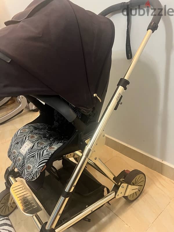 luxury imported baby stroller (Mamas&Papas) 2